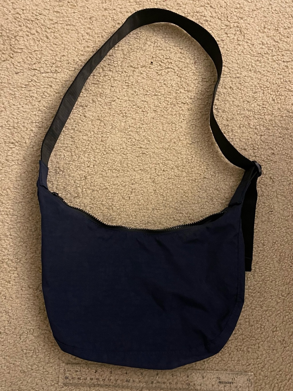 Baggu navy blue medium crescent bag